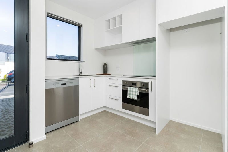 Park View-Carpark-Move In Before Christmas64582221091970114