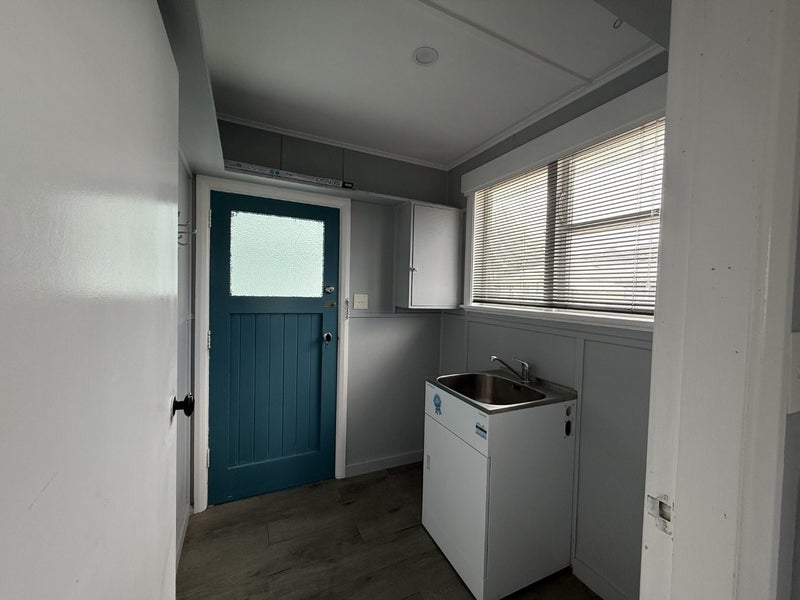 Avalon, 2 bedrooms64582317755137111