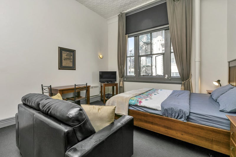 City Centre, Studio64582317814274111