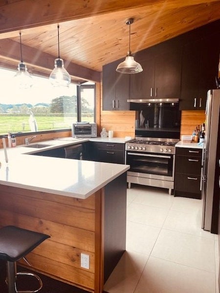 Ardmore, 4 bedrooms64582428049921111