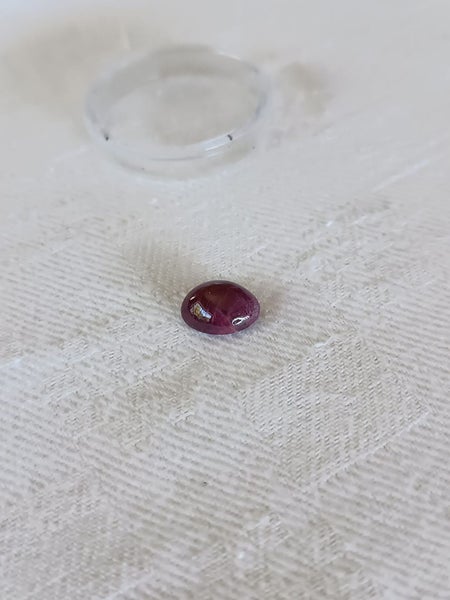 real natural Mysore Ruby cabochon - 5 ct. Carousel 1