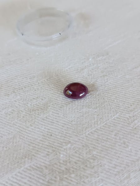 real natural Mysore Ruby cabochon - 5 ct. Carousel 2
