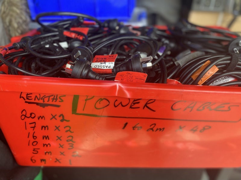 Power Cables x 60 (1m to 20m)64582587408641111