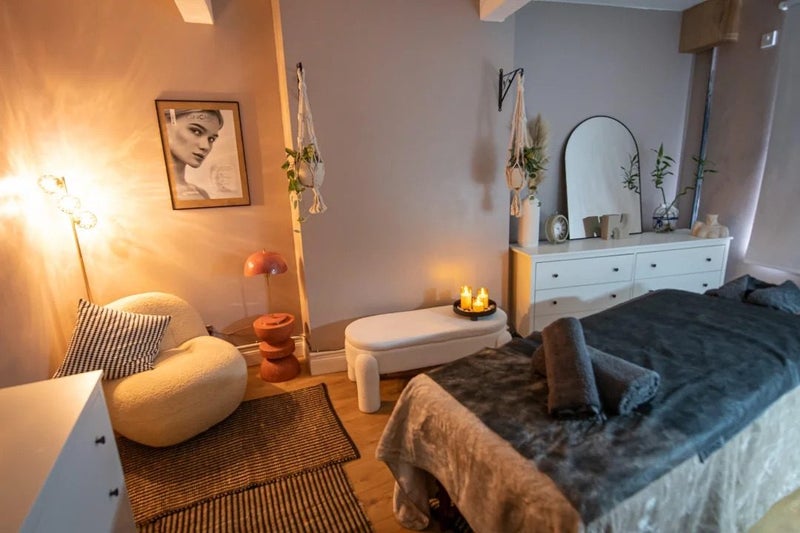 Incredible Sensual LomiLomi Massage $120/1hr Carousel 10