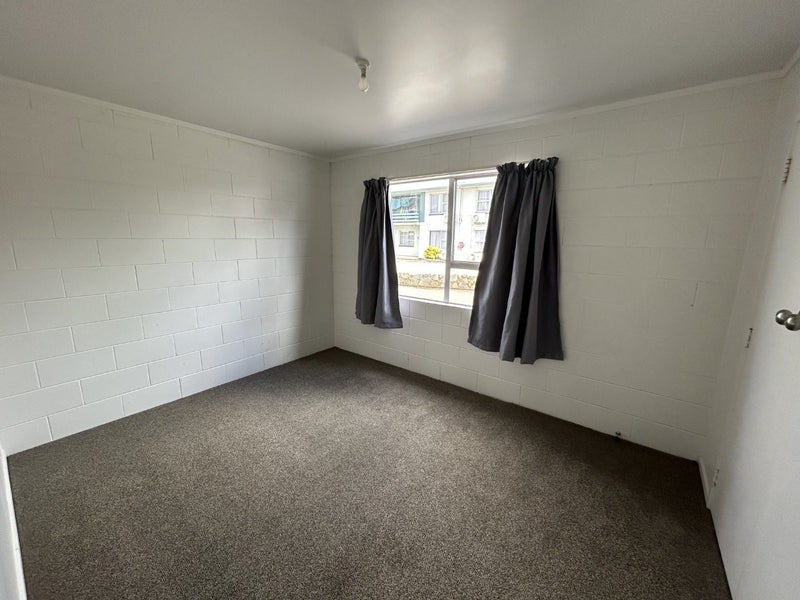 Hamilton East, 2 bedrooms64582916292098113