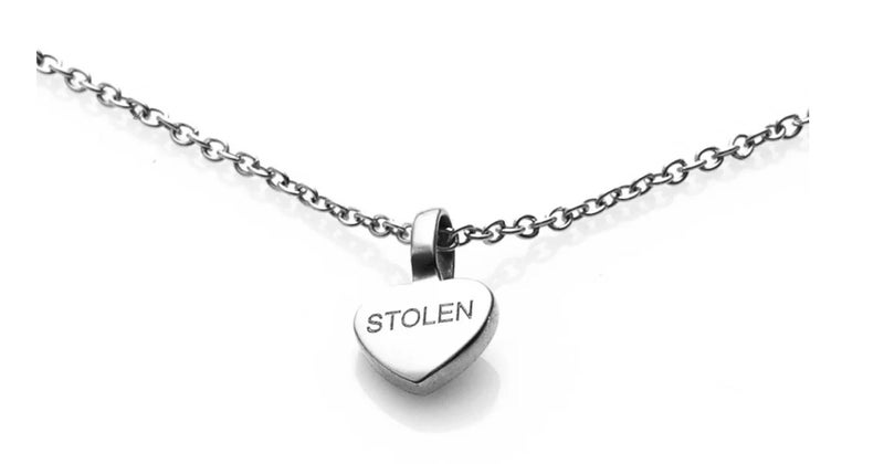 STOLEN GIRLFRIENDS CLUB | Mini Heart Necklace Carousel 2