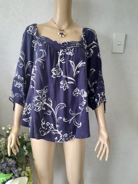 ** JUST JEANS** Linen blend top- SIZE 16-AS NEW Carousel 1