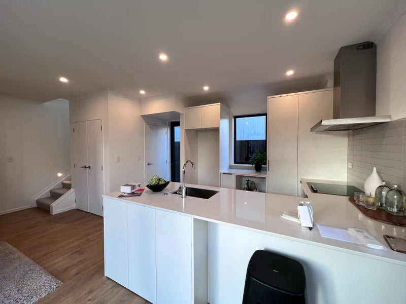 Hobsonville, 2 bedrooms64583407452034114