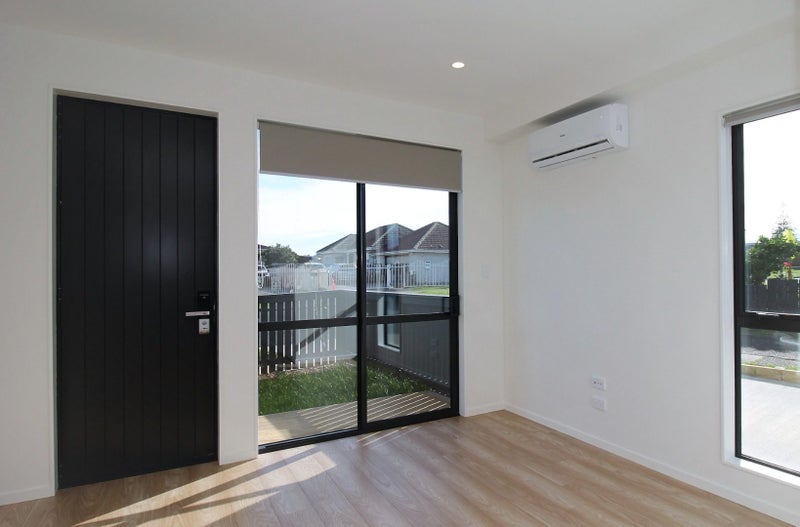 Papatoetoe, 2 bedrooms64583304958339111