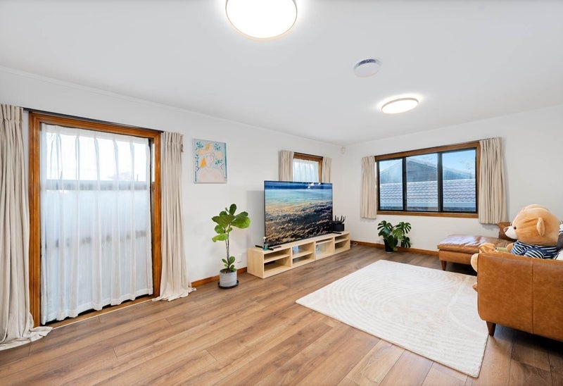 Henderson, 3 bedrooms64583304978434112