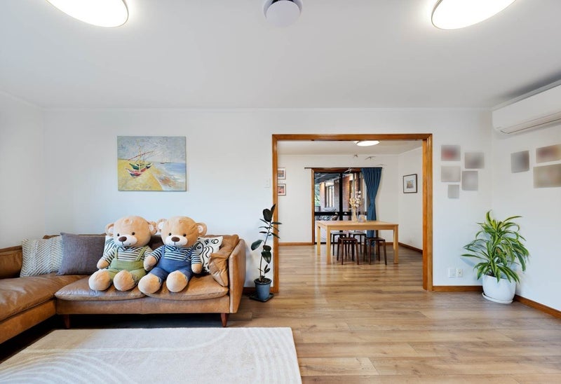 Henderson, 3 bedrooms64583304978434113