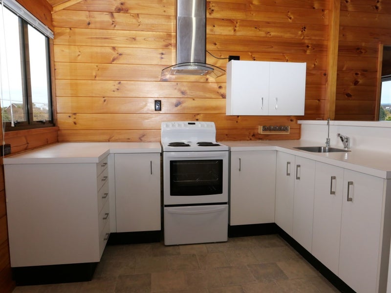 Raumati South, 3 bedrooms64583305160065111