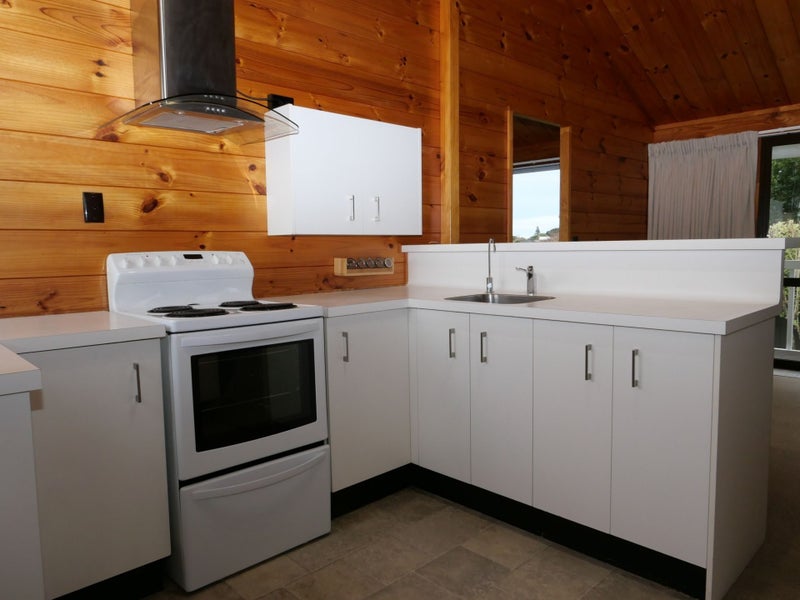 Raumati South, 3 bedrooms64583305160065113