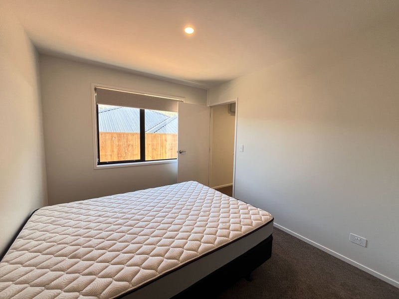 Jacks Point, 2 bedrooms64583603702658113