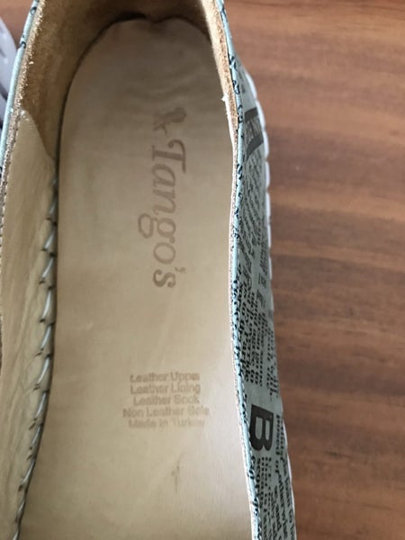 Tango's sage green leather flats size 10/4164583631991043114