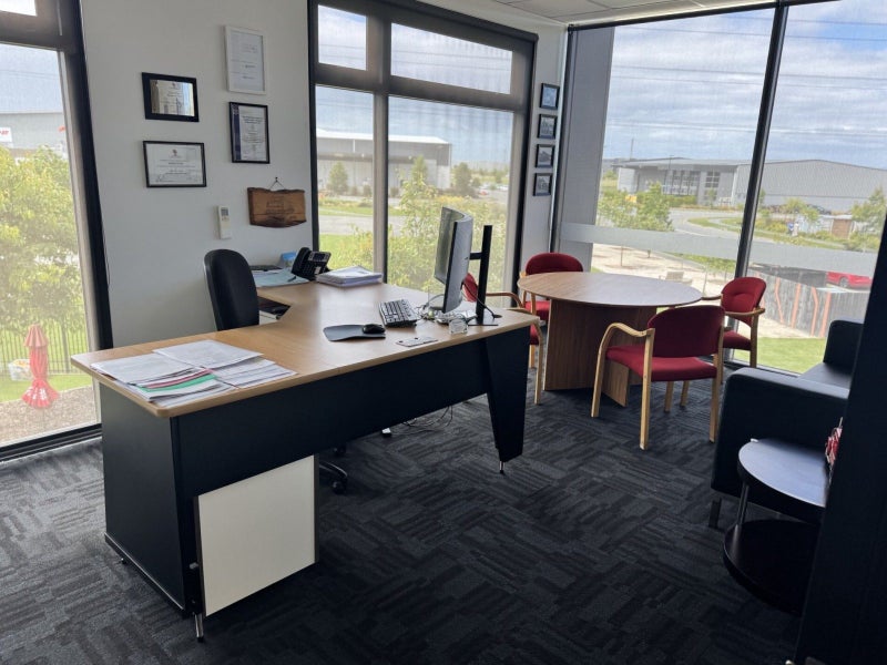 Islington Offices64583603753601112