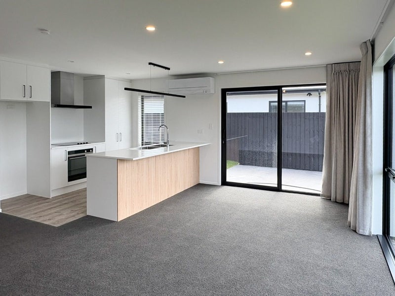 Yaldhurst , 3 bedrooms64583603838849113