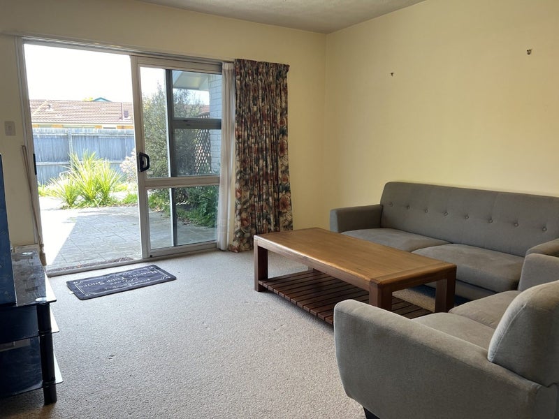Upper Riccarton, 2 bedrooms64583703233794114