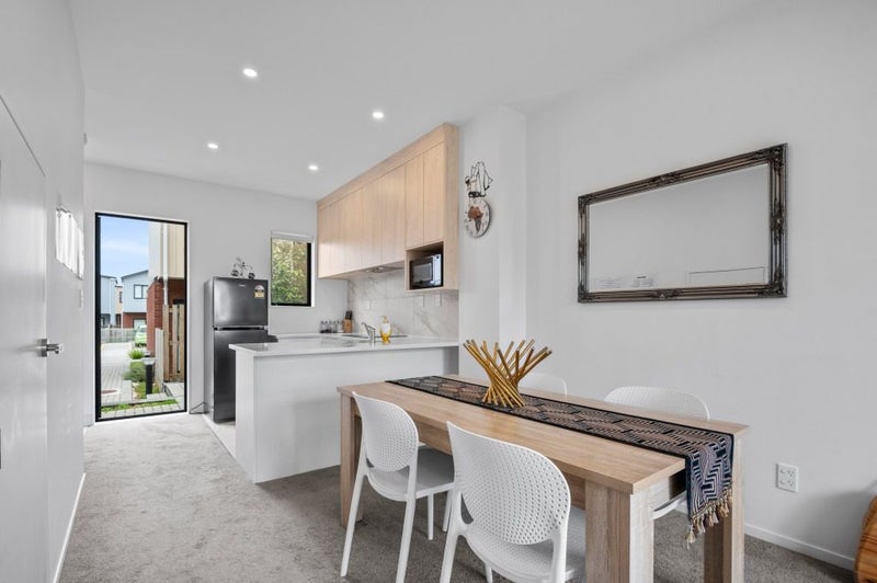 Favona, 2 bedrooms64583703249921112