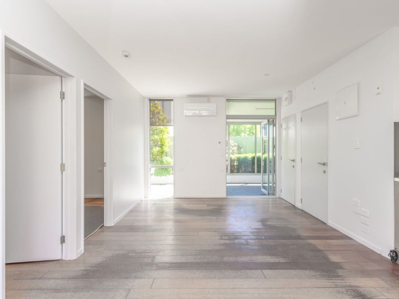 Riccarton, 4 bedrooms64583703375105111