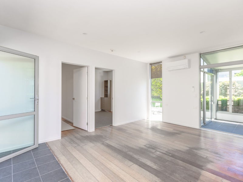 Riccarton, 4 bedrooms64583703375105113