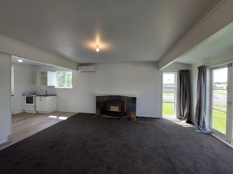 Hillcrest, 3 bedrooms64583703392003111