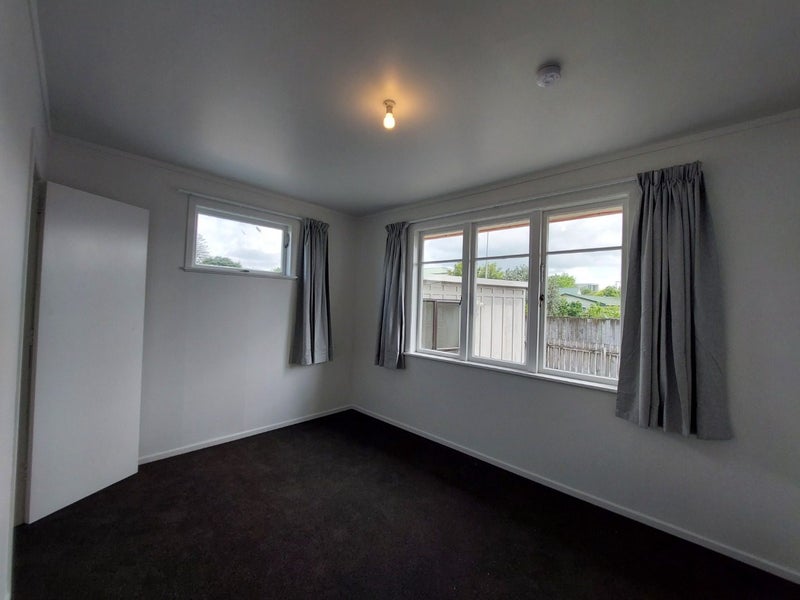 Hillcrest, 3 bedrooms64583703392003114