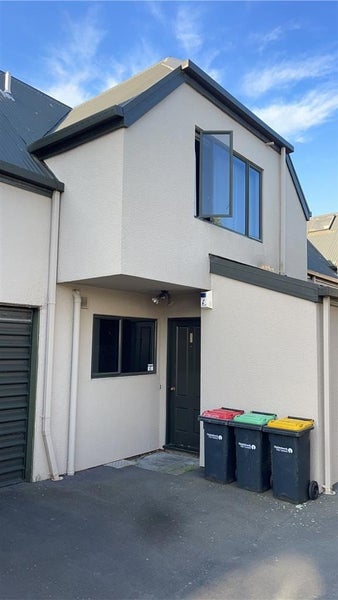 Edgeware, 3 bedrooms64583801752833110