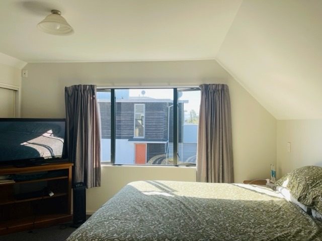 Edgeware, 3 bedrooms64583801752833114