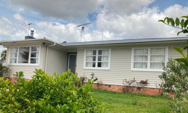 Pakuranga, 3 bedrooms64583901144322111