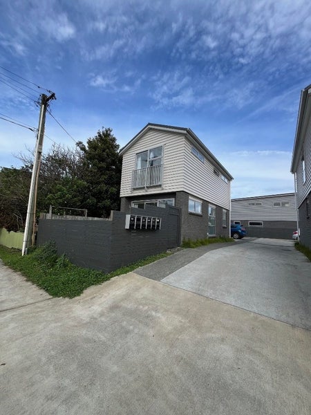 Te Atatu Peninsula, 2 bedrooms64584098989187111