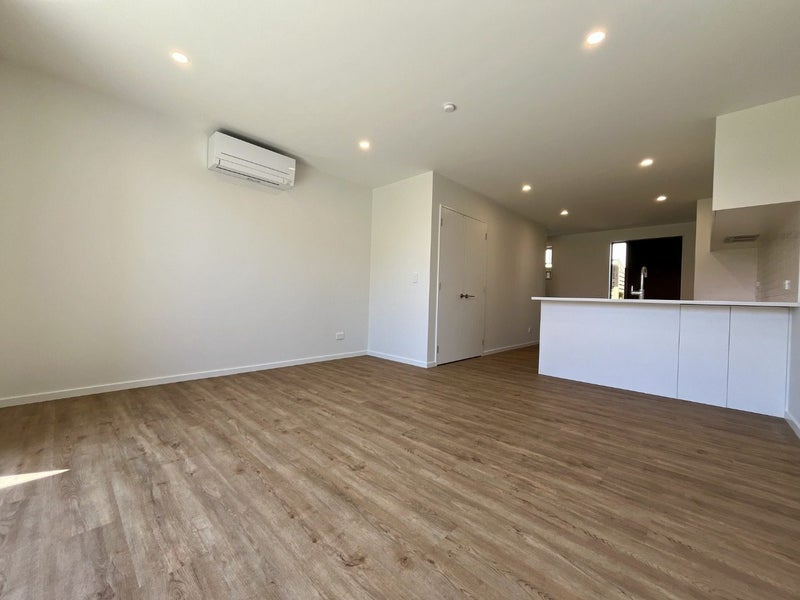 Addington, 2 bedrooms64584297856387112