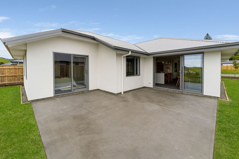 Brand new and beautiful64584297896961113