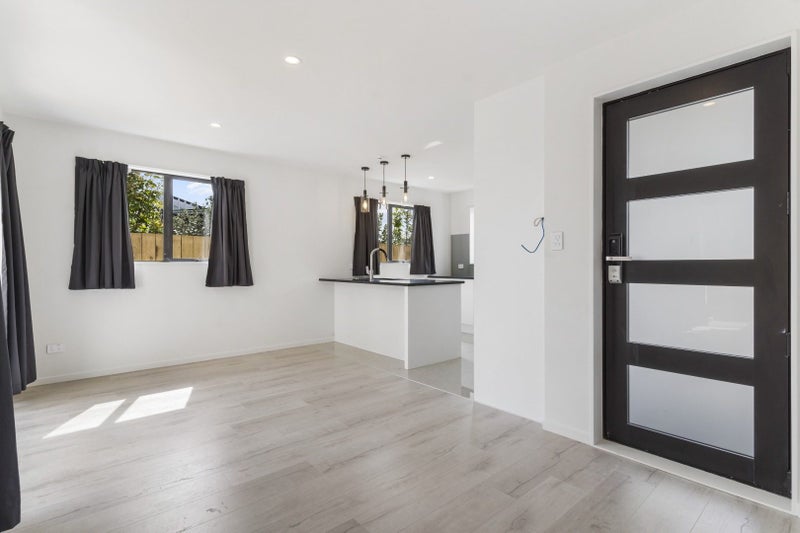 Point Chevalier, 4 bedrooms64584609298691113