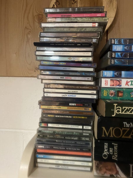 ** bulk buy x 34 CDS ** Carousel 1