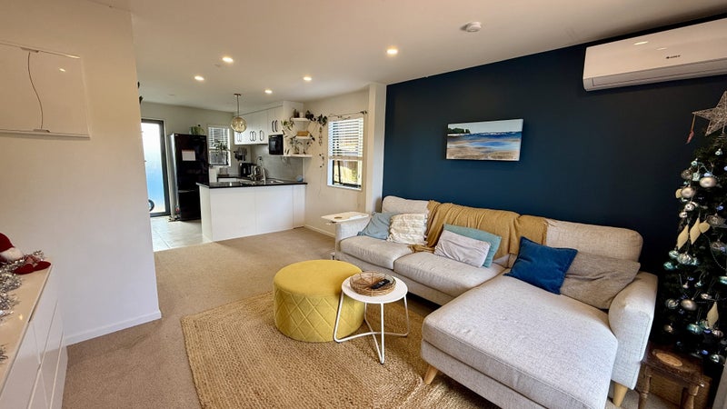 Massey, 2 bedrooms64584889915394111