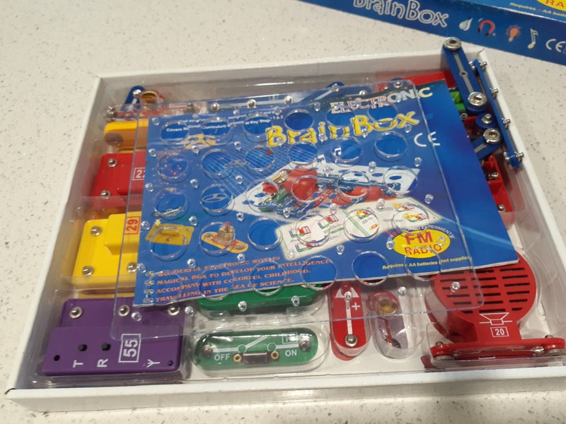 Brainbox Games (x 2) Carousel 4