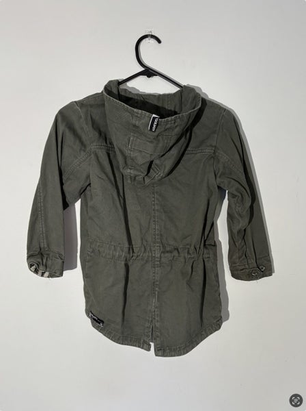 Goliath Green Jacket — Size 5 Carousel 2