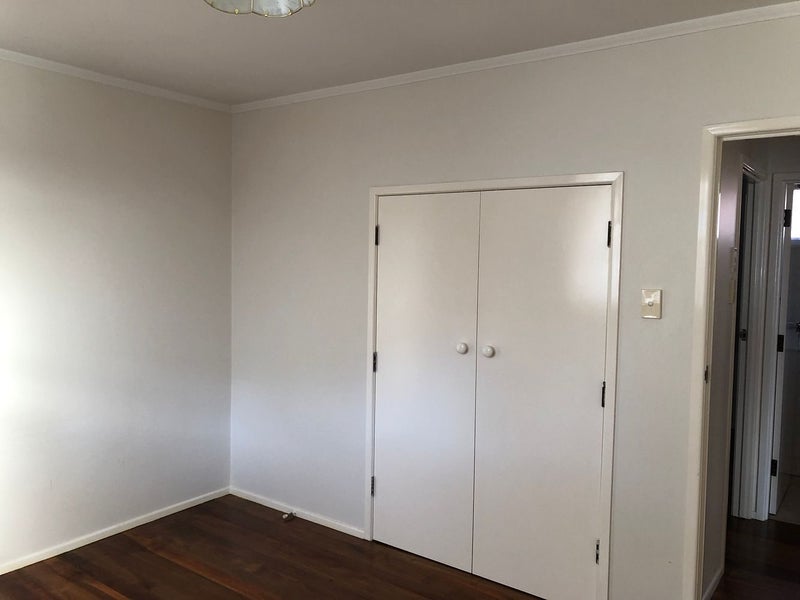 Epsom, 2 bedrooms64585102739842112