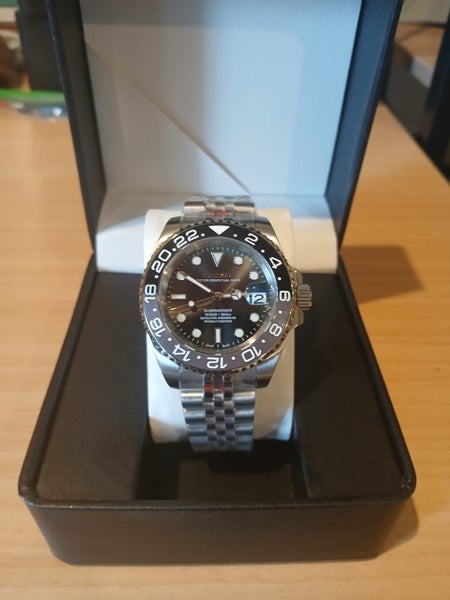 Seiko Custom - Bruce Wayne Submariner MOD- $1 RESERVE Carousel 2