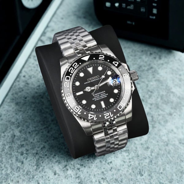 Seiko Custom - Bruce Wayne Submariner MOD- $1 RESERVE Carousel 1