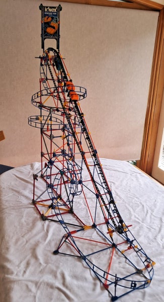 K'nex motorised Roller Coaster Carousel 1