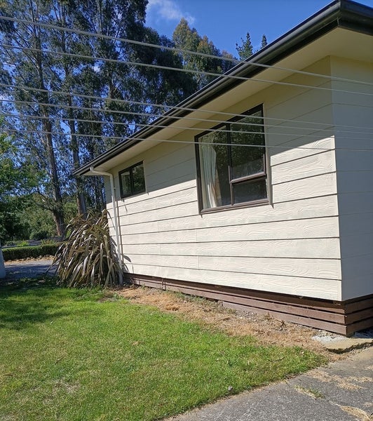 Loburn, 2 bedrooms64585885872001113