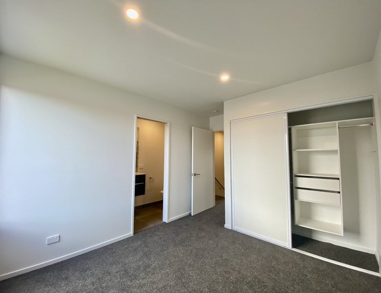 Addington, 2 bedrooms64585984782850113