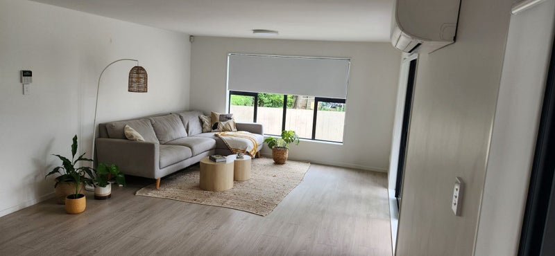 Blockhouse Bay, 2 bedrooms64586866418818112