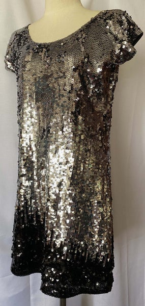 DESIGNER *IZABEL* GLAMOURAMA SEQUIN DRESS–PERFECT FOR THE FESTIVE SEASON (12) Carousel 2