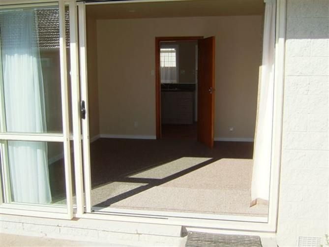 Linwood, 2 bedrooms64590829860482111