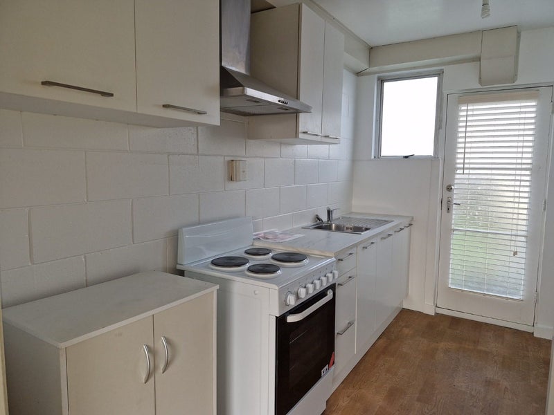 Sydenham, 2 bedrooms64591036785537110