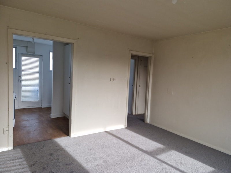 Sydenham, 2 bedrooms64591036785537111