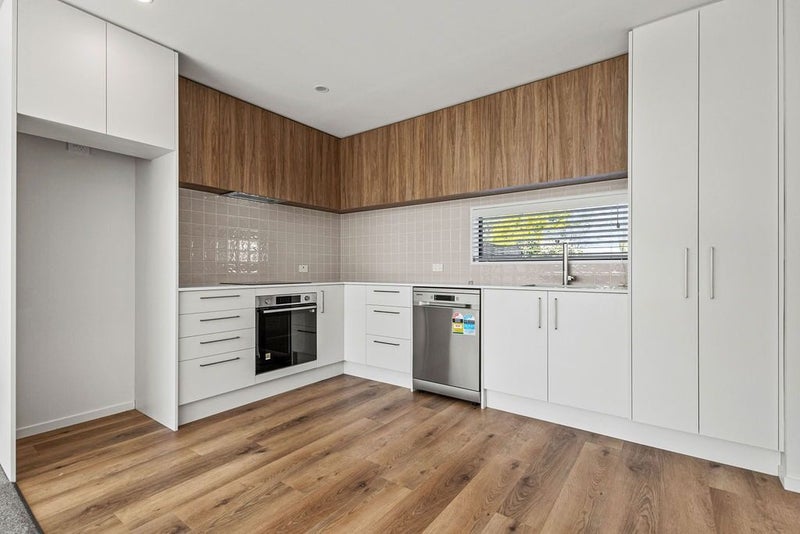 Riccarton, 4 bedrooms64591133856130112